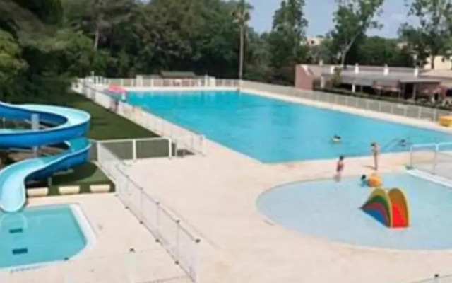 Appartement Six-Fours-les-Plages, 2 pièces, 2 personnes - FR-1-316-259