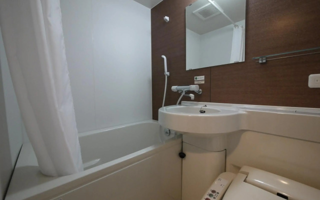 Hotel Route Inn Chiba Hamano