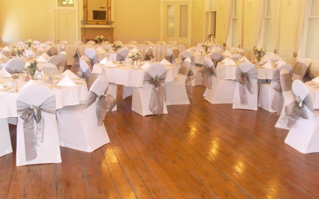 Hermitage Hill Country Retreat & Function Centre