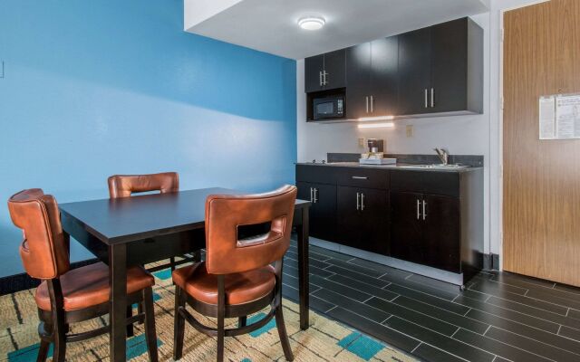 Hawthorn Extended Stay by Wyndham Chambersburg