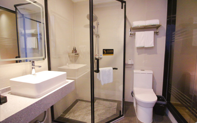 GreenTree Zhixuan Hotel (Changshu Meili Town Dream City)