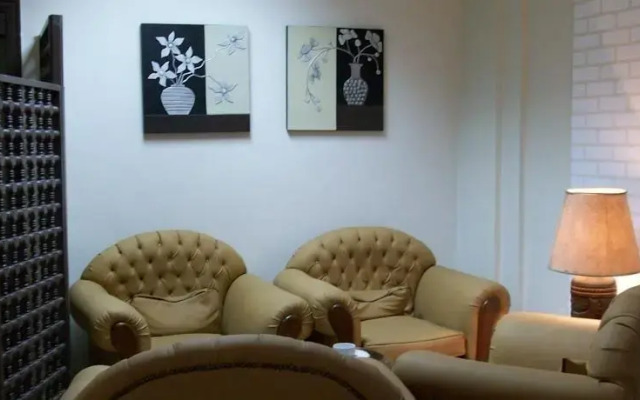 Noble Hotel