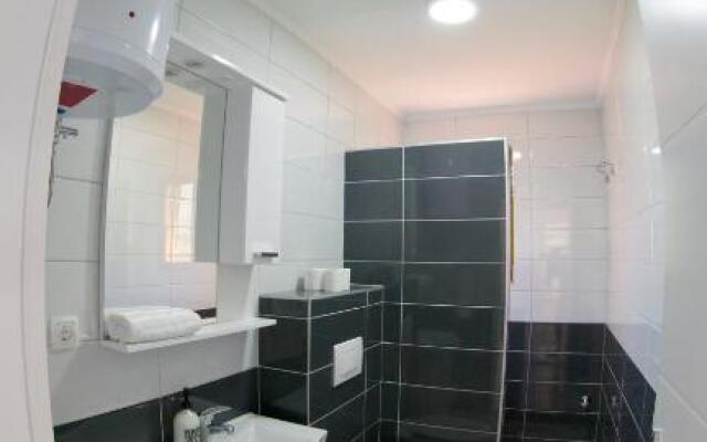 Apartments Ena