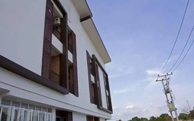 Field Town Apartment