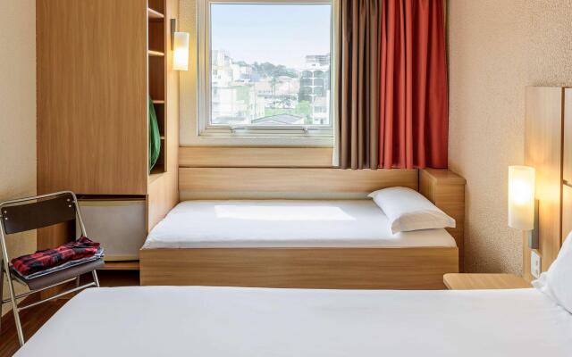 ibis Blumenau