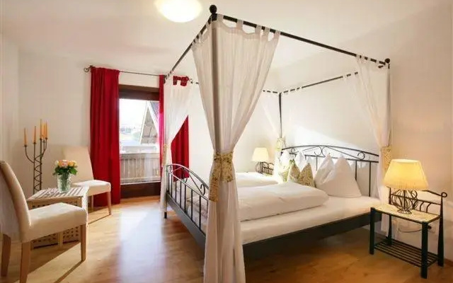 Pension Chalet Schott