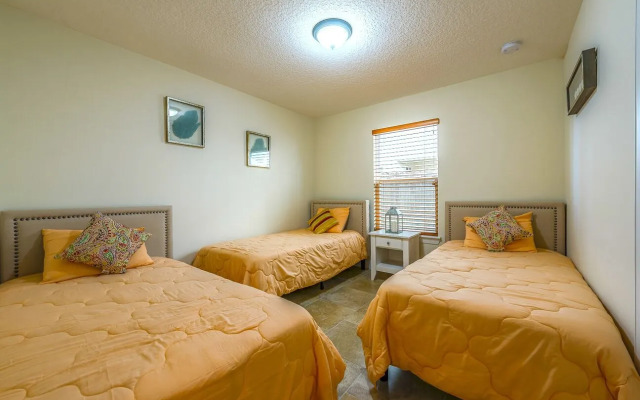 Luxury Living II - Modern Beach Townhouse