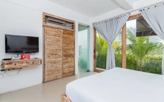 ZEN Rooms Pantai Kedungu