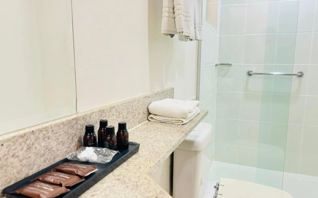 Naoum Hotel