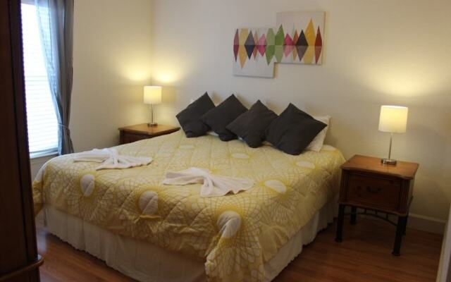 Lucaya Village 2956 - Three Bedroom Townhome