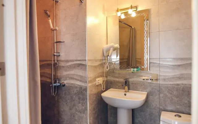 Hotel Kera