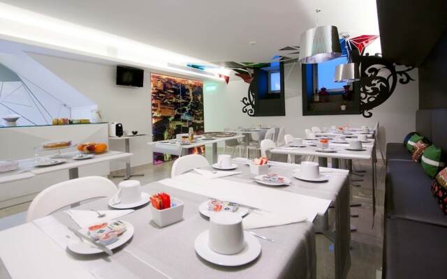 Hotel Magic - RNET 3505