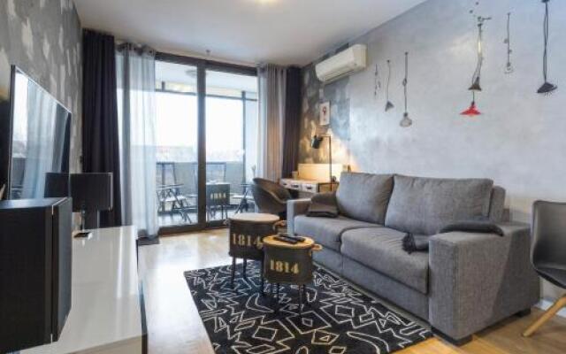 West Side Gallery Apartments