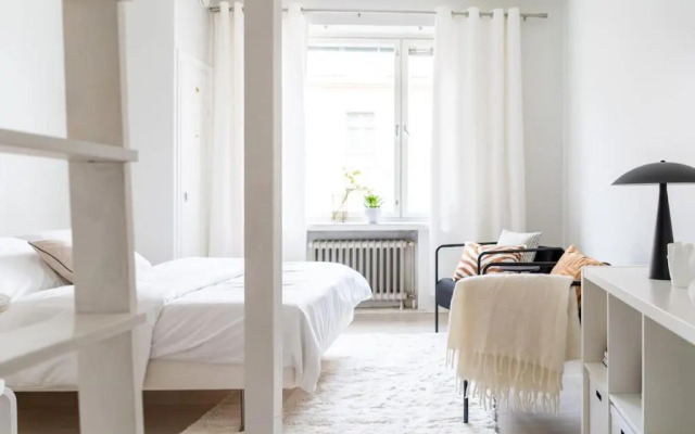 Luminous studio in Kallio / Amazing location