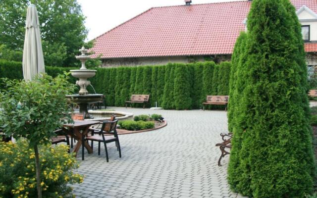 Hubertus Aparthotel & Restaurant & Horse Club