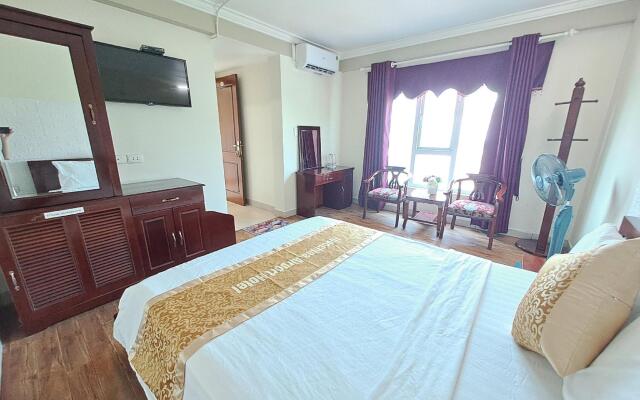 Đông Dương Hotel Airport