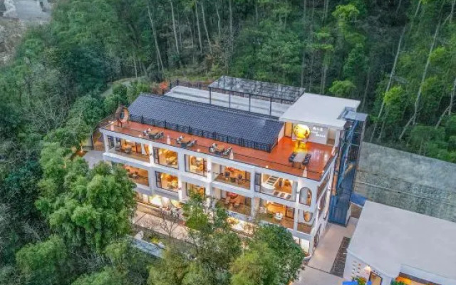 Yuanshanjian Homestay (Nanyue Hengshan Scenic Area)