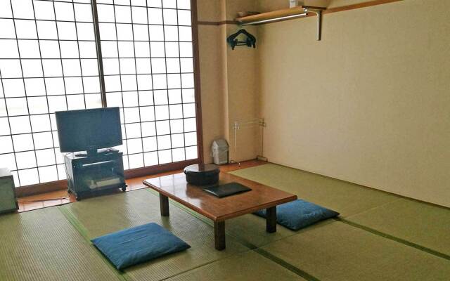 Higashiura Sun Park Hana No Yu