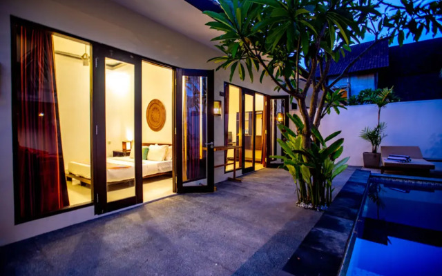 Gili Sands Hotel & Bar