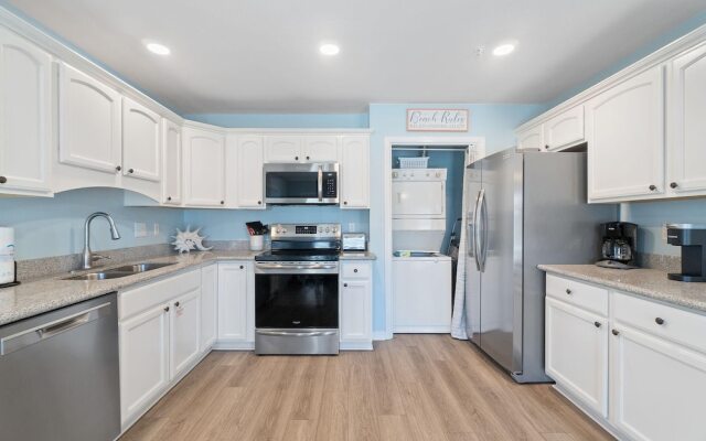 Grand Caribbean East 114