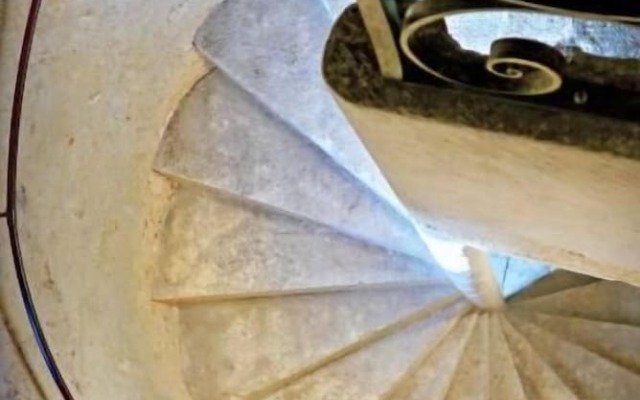 Maison Du Prince De Conde