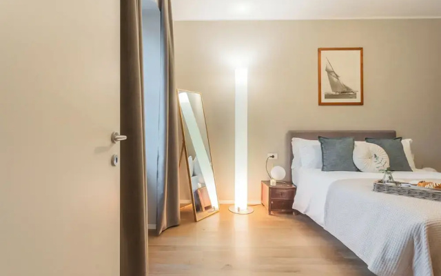 V. Suite on Lake Como by Rent all Como
