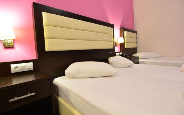 Kyani Akti Hotel