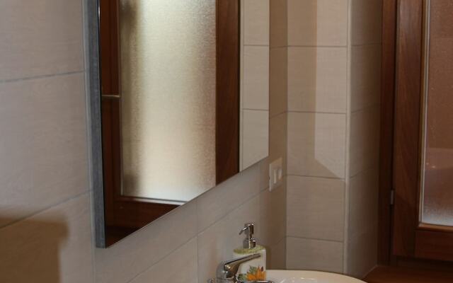 Your Nest in Cornelia