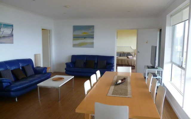 Blue Wren Beach House