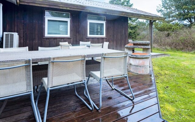 12 Person Holiday Home in Pandrup-by Traum