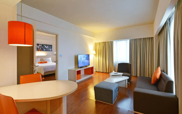 HARRIS Hotel & Conventions Ciumbuleuit Bandung