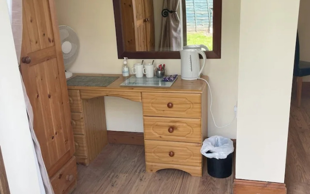 Rooms at the Huntsman Inn