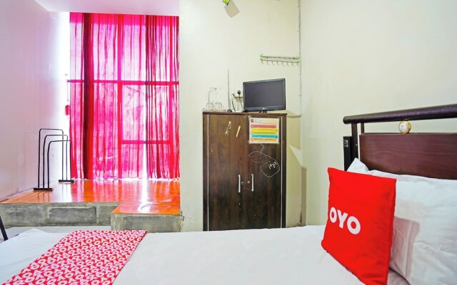 OYO 91415 De Wijaya Hotel