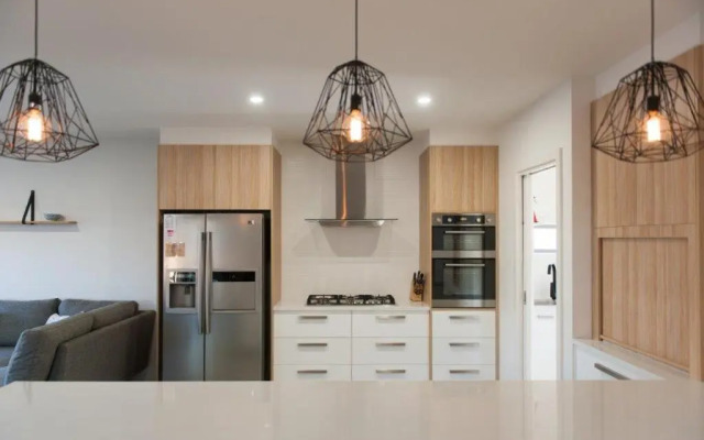 Mandel on High - Echuca Holiday Homes