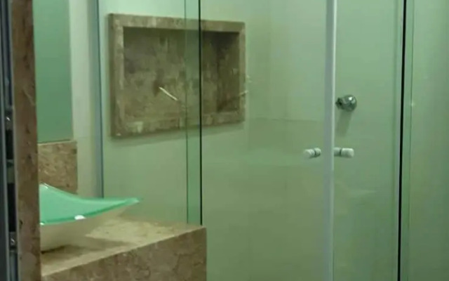 Apto.encantador 4 pessoas Praia das Toninhas Ubatuba