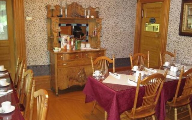 Arbor View Inn