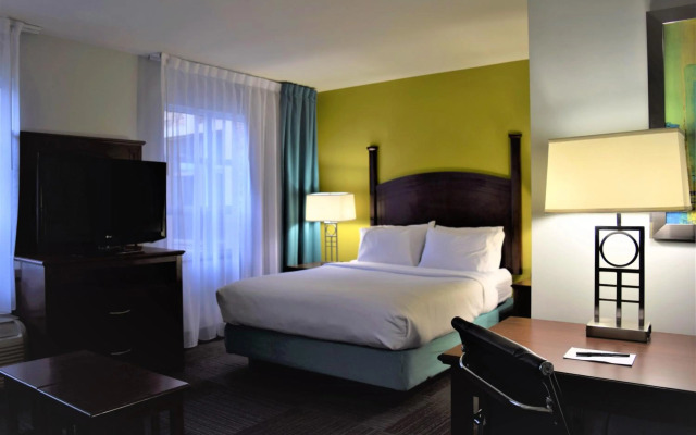 Staybridge Suites London by IHG