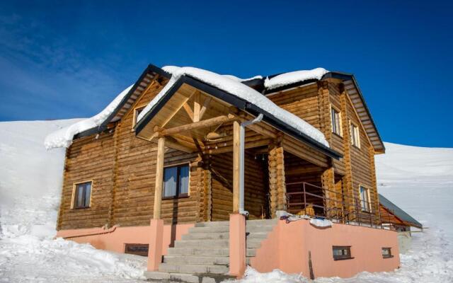 Snow Time Eco Chalet