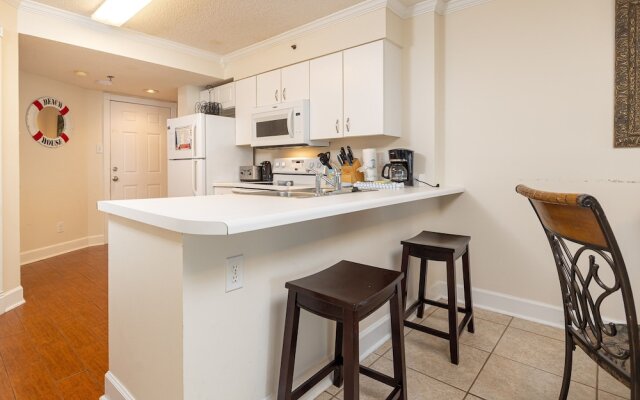 Tradewinds 105 2 Bedroom Condo