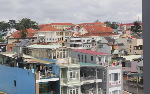 Dalat Central Hostel