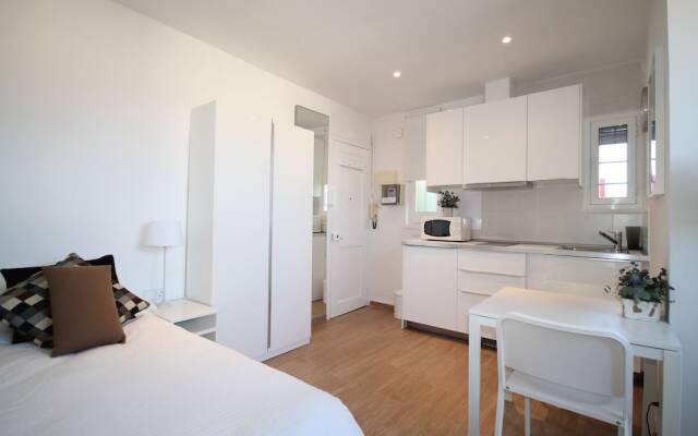 Genial Ático con Terraza Privada