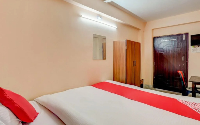OYO 19609 Hotel Rajprabha