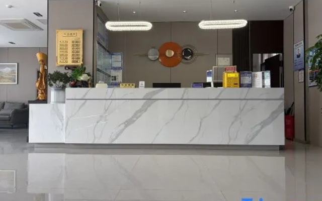 Fulong Business Hotel