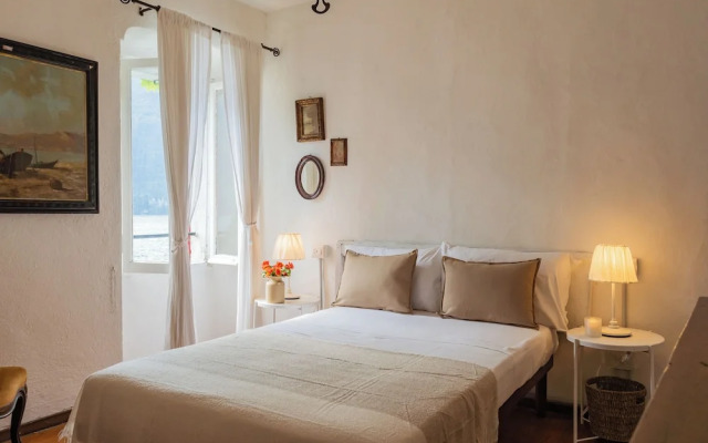 Terrace on Orrido di Nesso Waterfall by Rent all Como