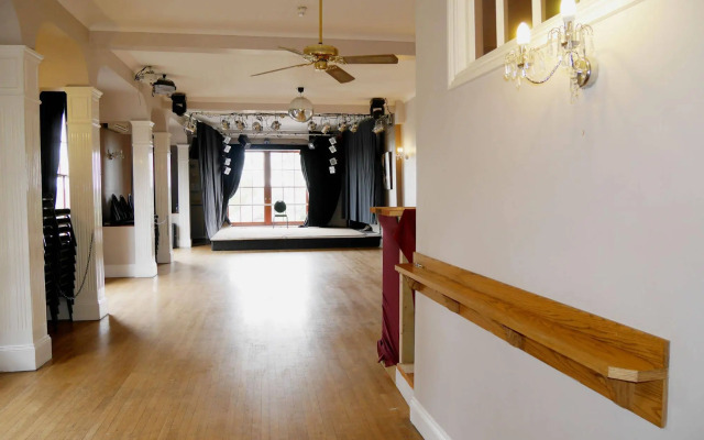 The Kings Arms Coaching Inn