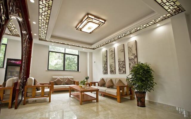 Huangshan North Station Huiting Boutique Hostel