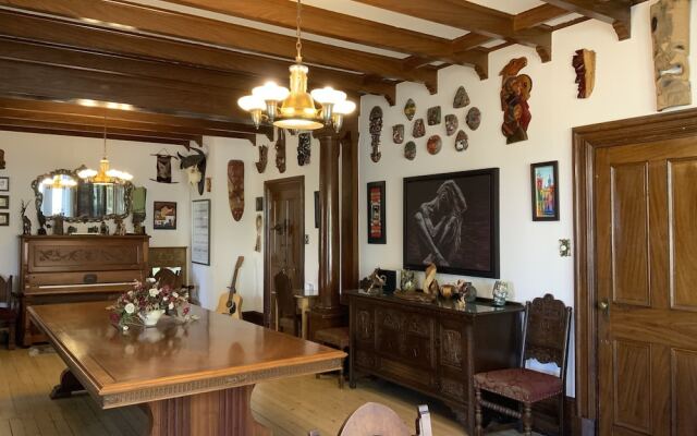 Auberge Du Sault-A-La-Puce