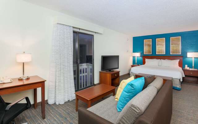 Hawthorn Suites by Wyndham Tinton Falls