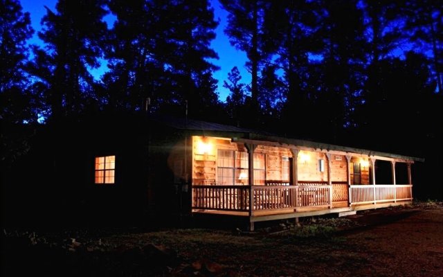 123 Rising Hill - Two Bedroom Cabin