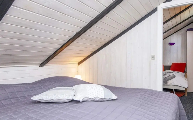 5 Person Holiday Home in Hovborg